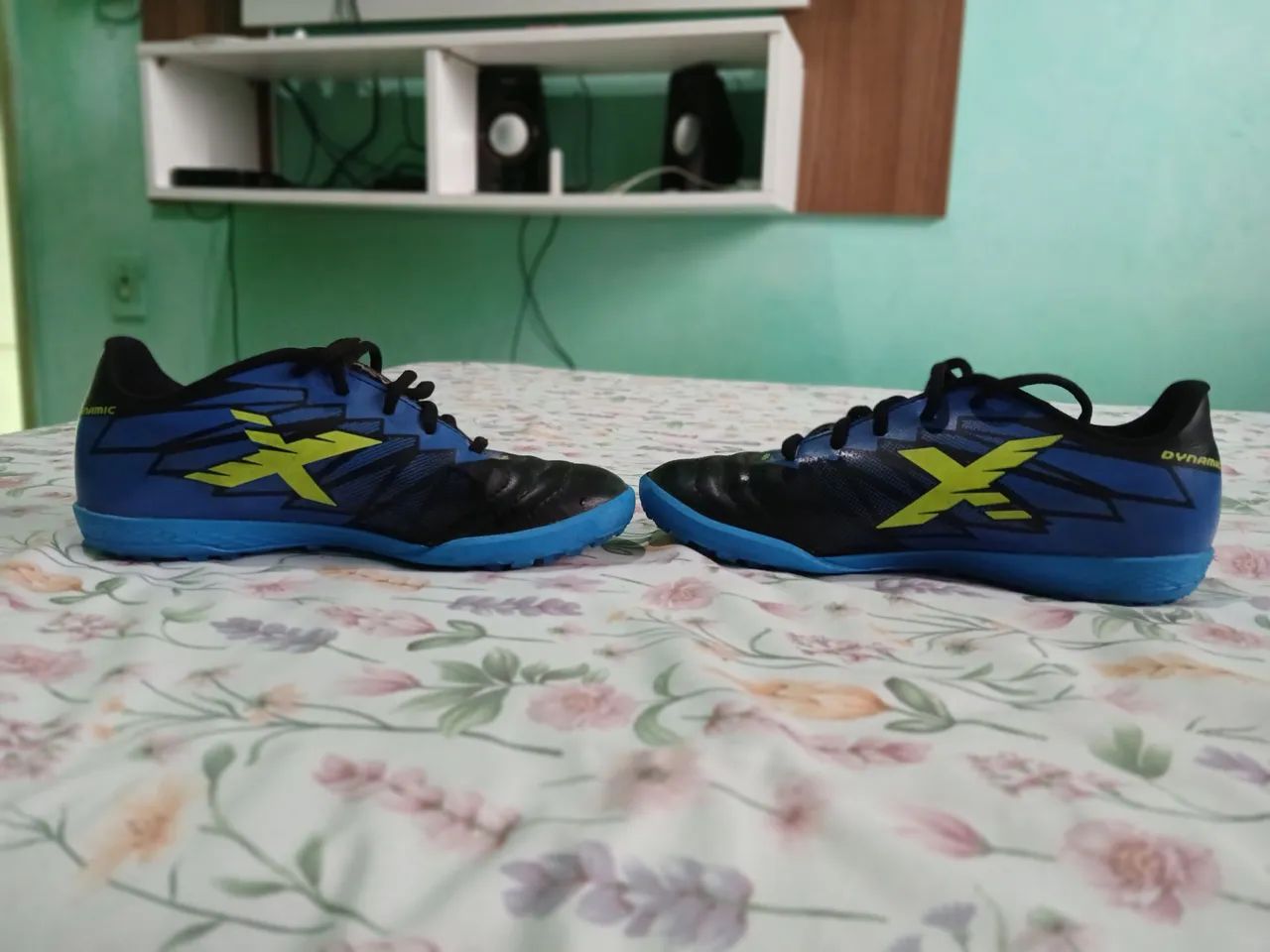 Chuteiras X - Tamanho 38 - Novas! - Foto 4