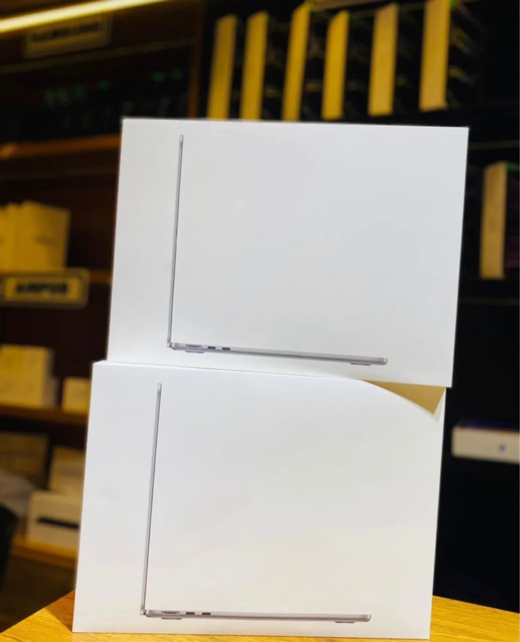 MacBook Air 15Pol -M4 16GB -256GB SSD 