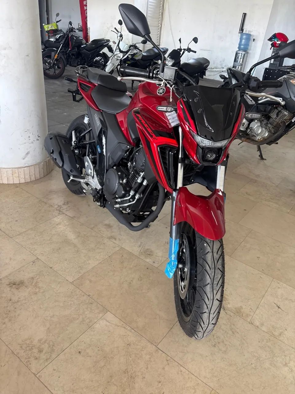FAZER 250 0KM 