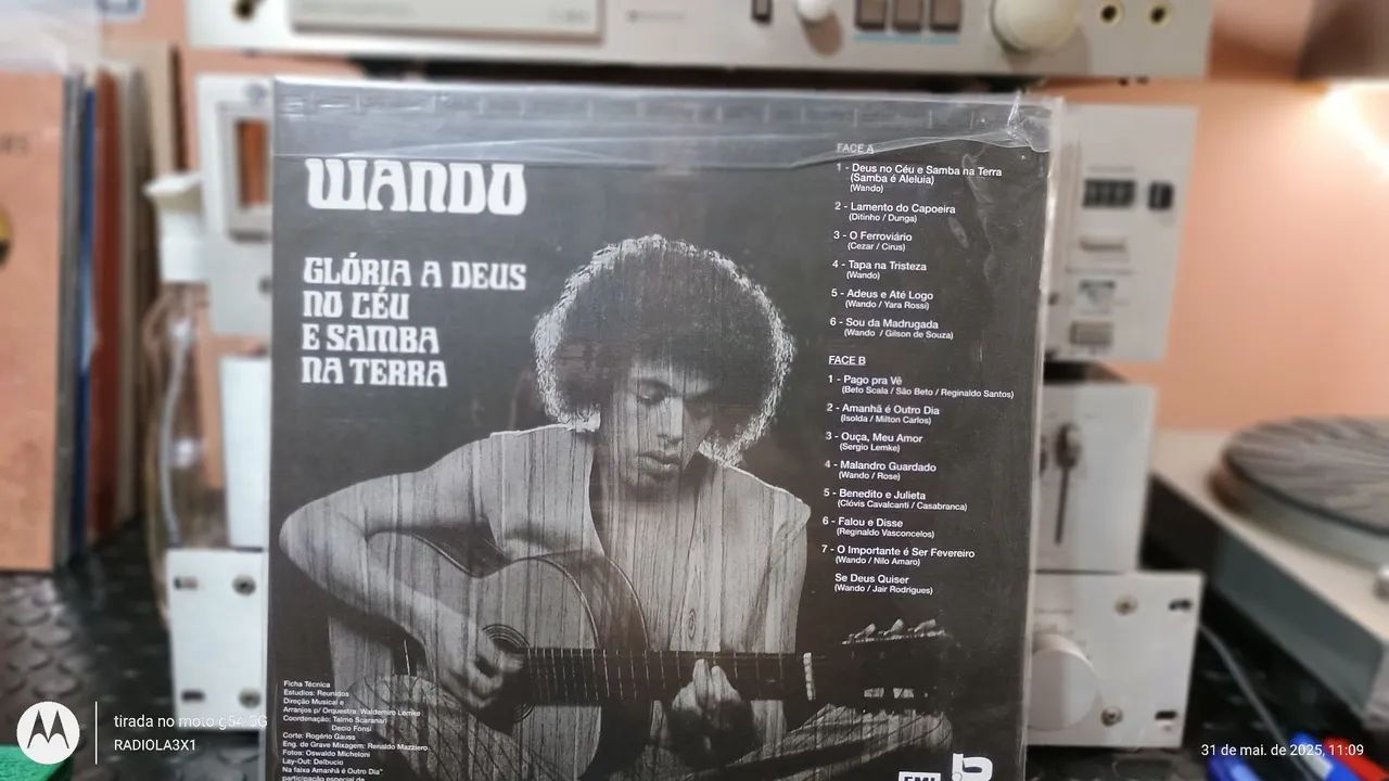 Disco de Vinil Wando - Glória a Deus no Céu e Samba na Terra - Foto 2