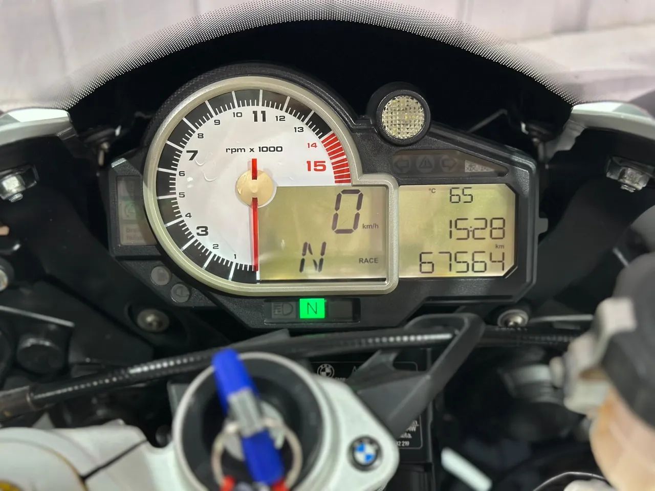 S 1000 RR . BRANCA 2010/2011 - Foto 3