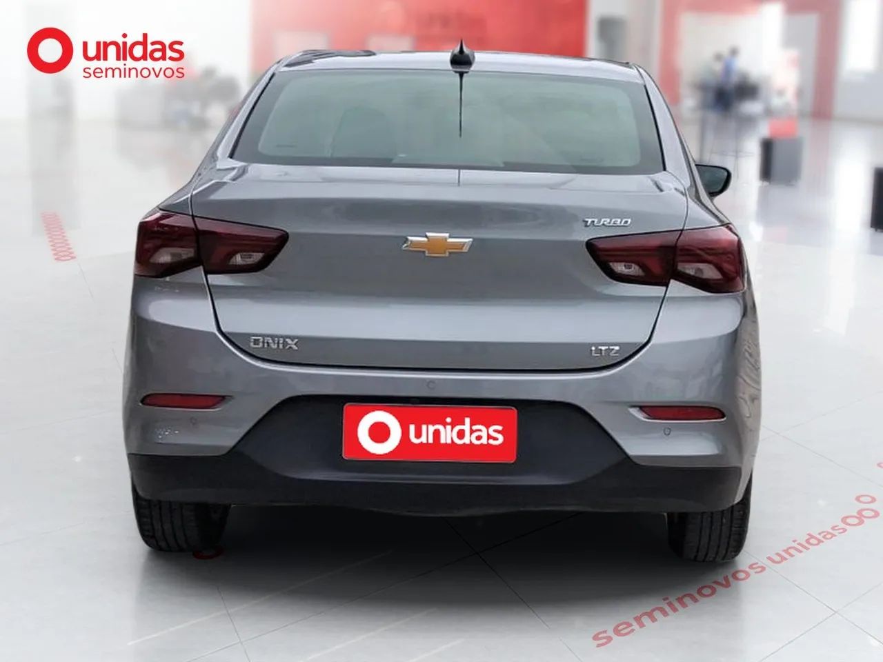 Chevrolet Onix Plus LTZ 1.0 12V TB Flex Aut. 4P 2024 - Foto 6