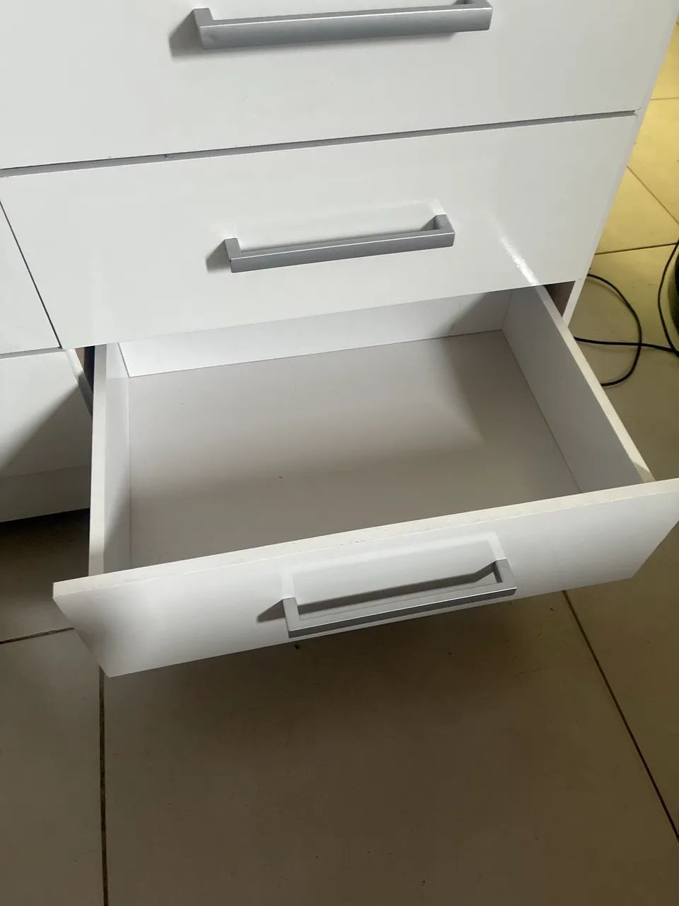 Cômoda 8 gavetas64299972294785122