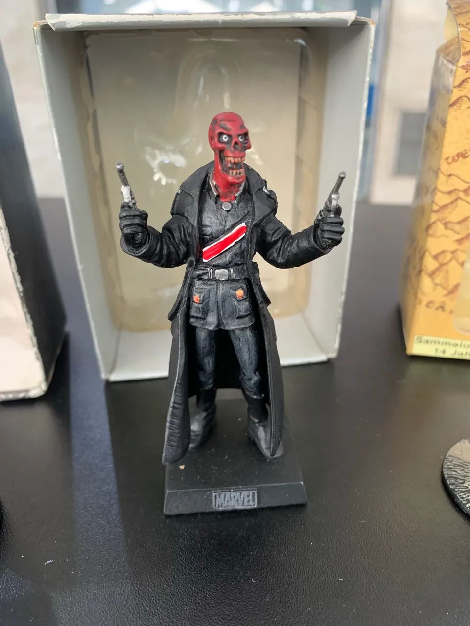 Miniaturas DC - Marvel - Senhor dos Anéis  - Foto 3
