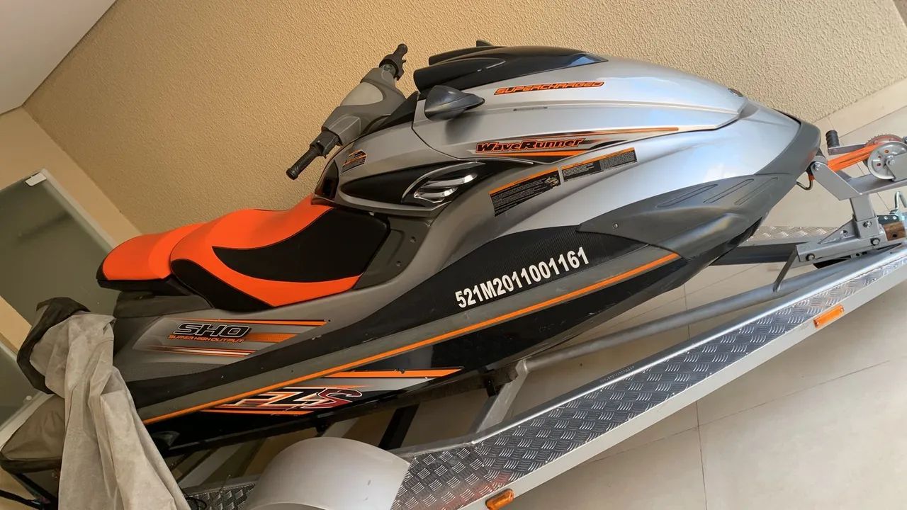Jet ski Yamaha supercharger 1800c