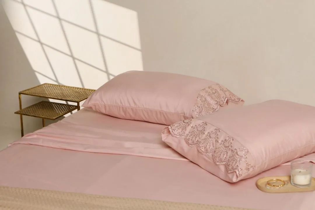 Jogo de Cama  casal com Renda - Rosa borderi