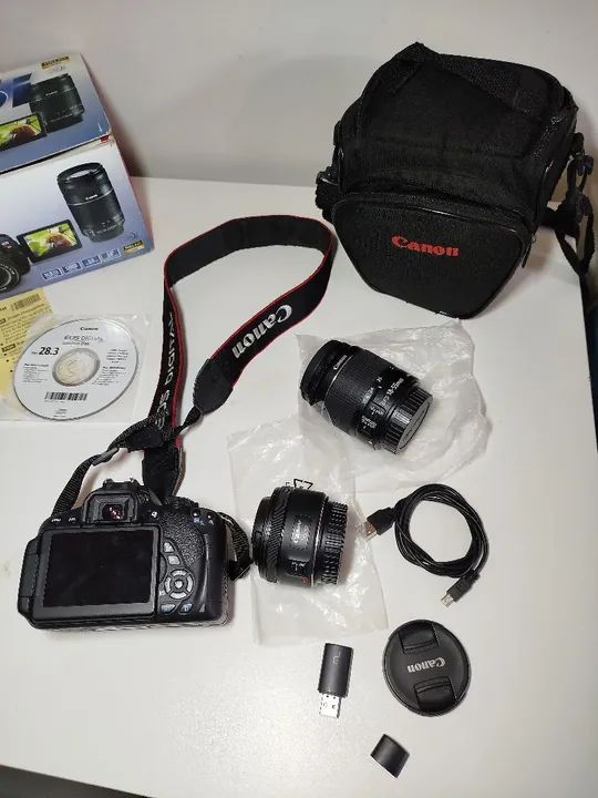 Câmera Canon EOS Rebel T5i Premium Kit - Usada - Foto 6