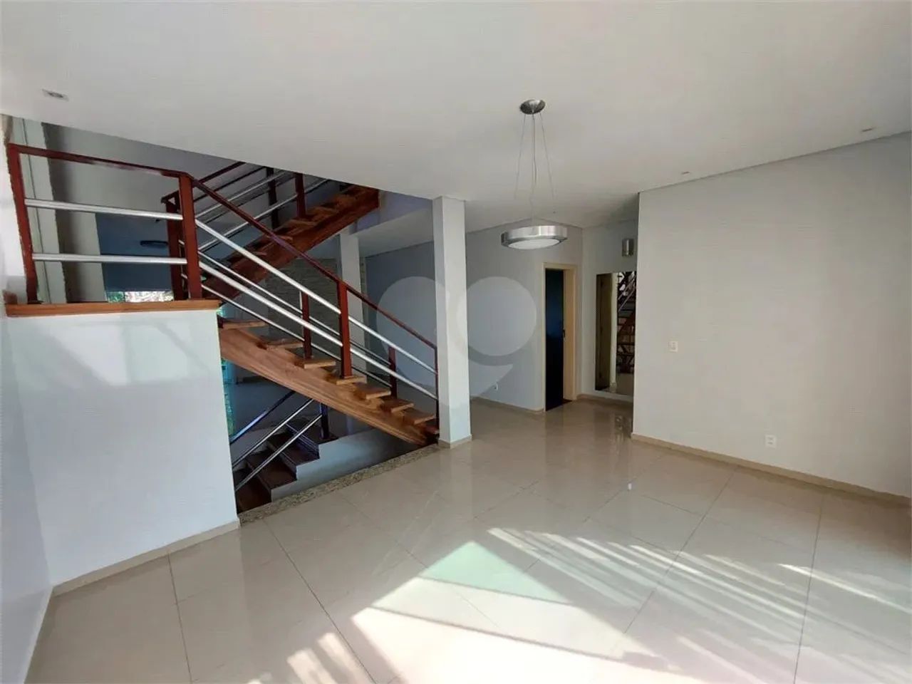 Casa à venda com 3 quartos, sendo 1 suíte, no condomínio Village Saint Clair, Sorocaba - S - Foto 3