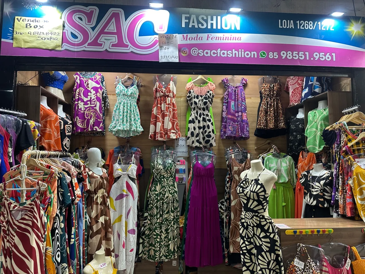Vendo ou alugo box Centro Fashion Setor Azul
