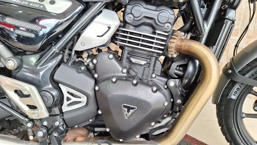 Triumph Scrambler 400x 2025 Verde - Foto 10