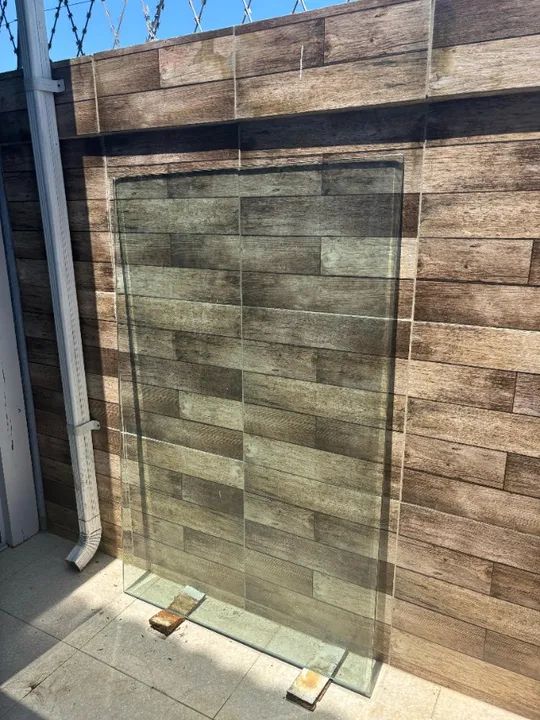 Vidro temperado 1,54m x 1,00m - Foto 2