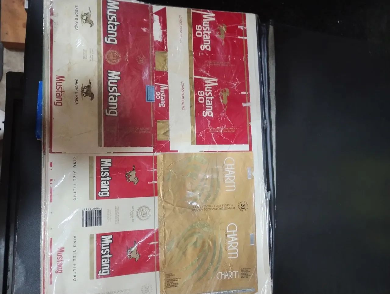 Coleção de embalagens de cigarros vintage - Foto 2