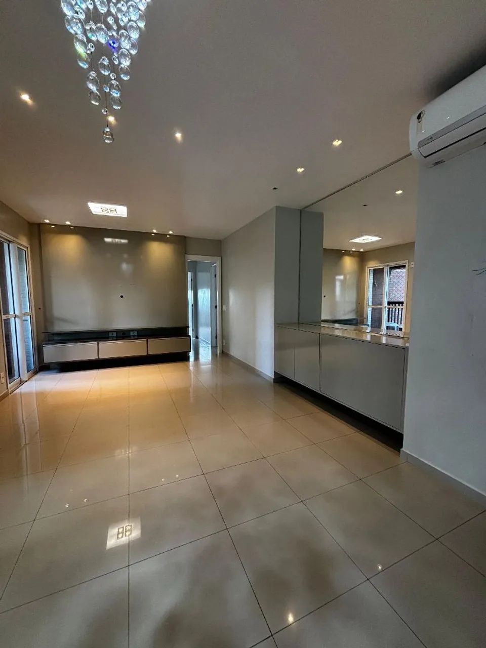 RESERVA INGLESA, LONDON. 134 m², 3 suítes, modulados, climatizado e 2 vgs