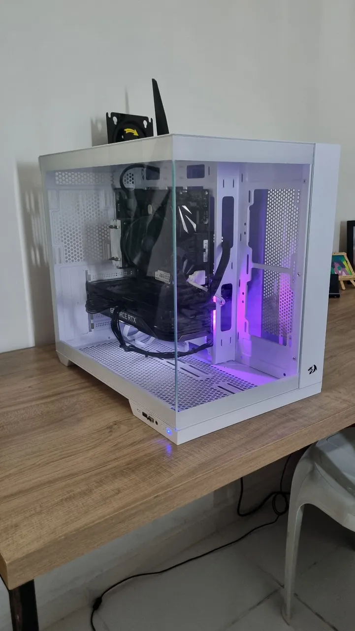 PC GAMER/WORKSTATION