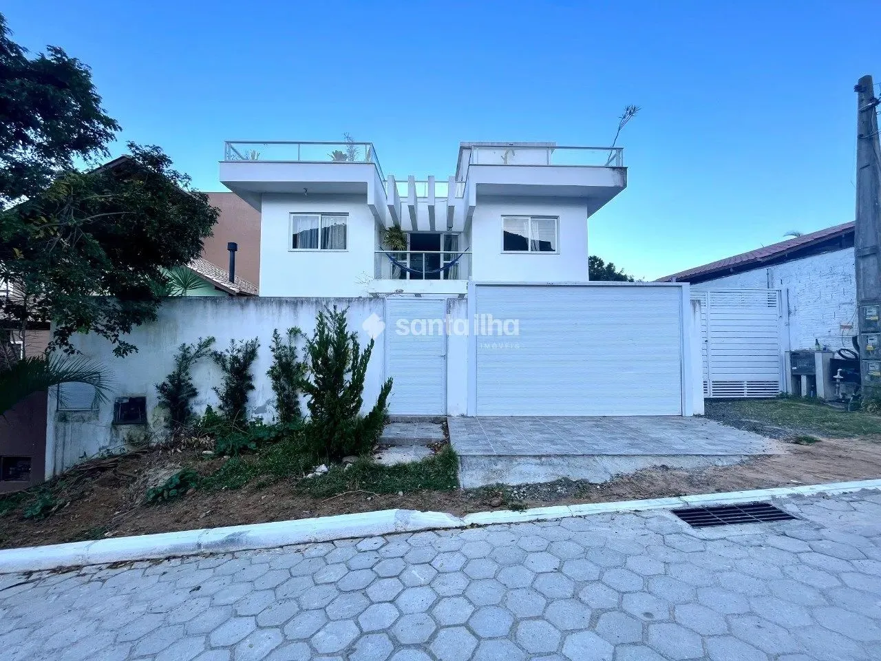 Casa com 2 dormitórios para alugar, 150m² - Campeche - Florianópolis/SC