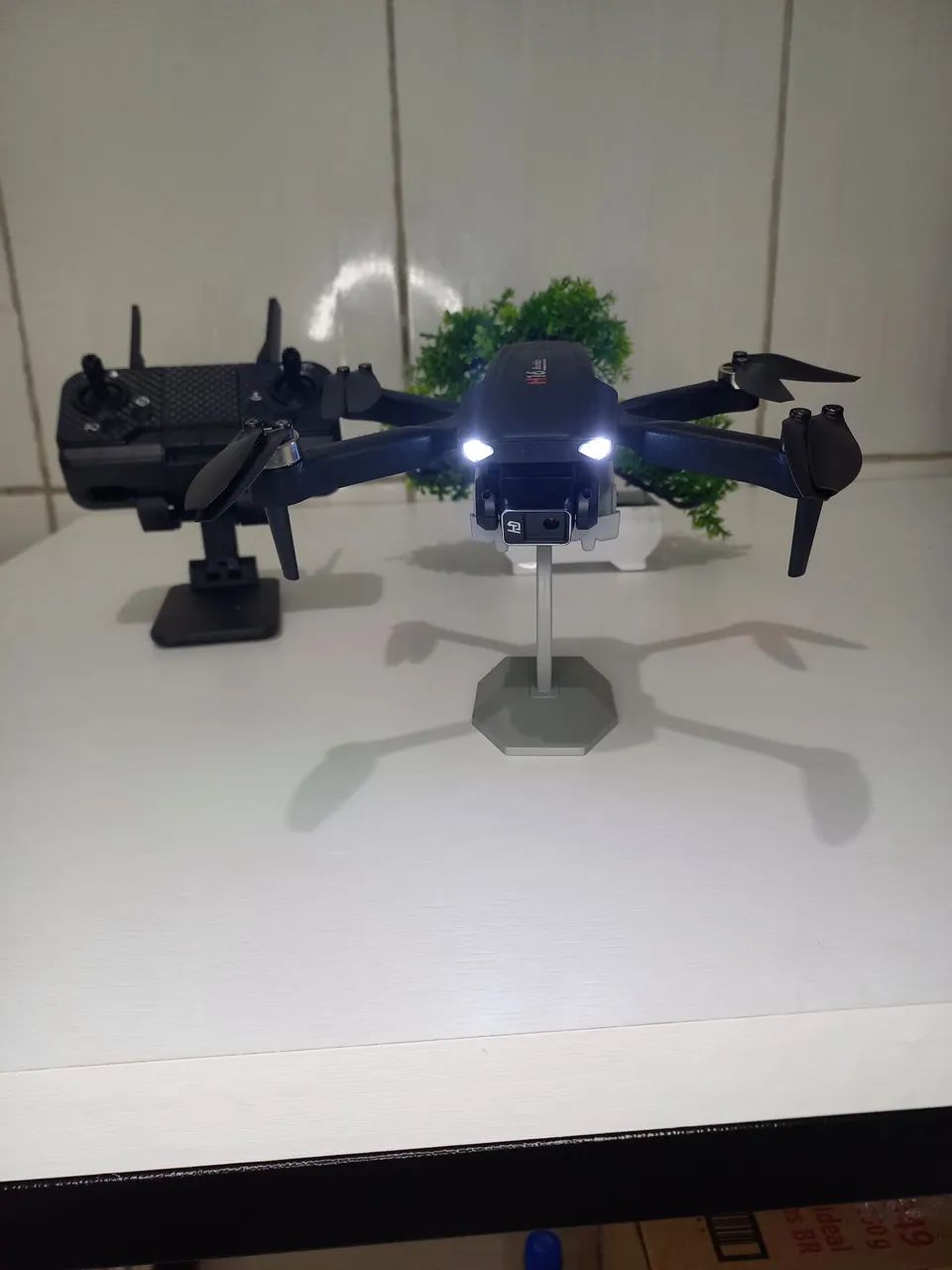 Drone com motores brushless 64297978932993123