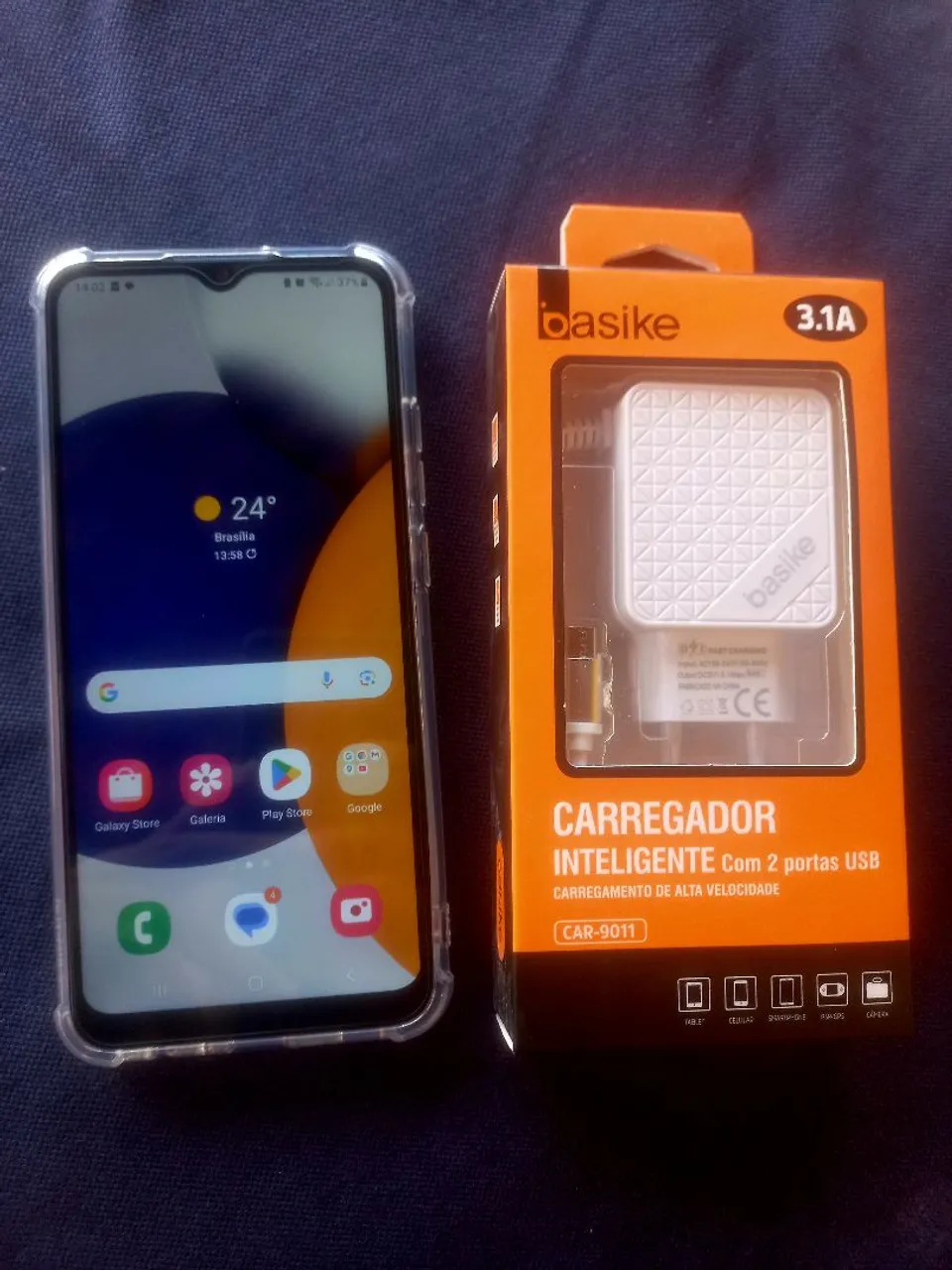 Samsung A03 64gb com capinha, película e carregador.