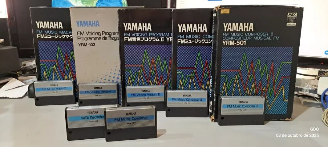 その他 1987 755px-Sinclair_ZX_Microdrive.jpg