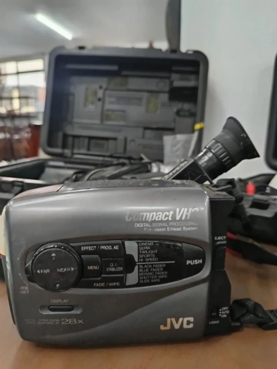 2 Máquinas de filmar JVC para colecionador no Estado que se encontra - Foto 3
