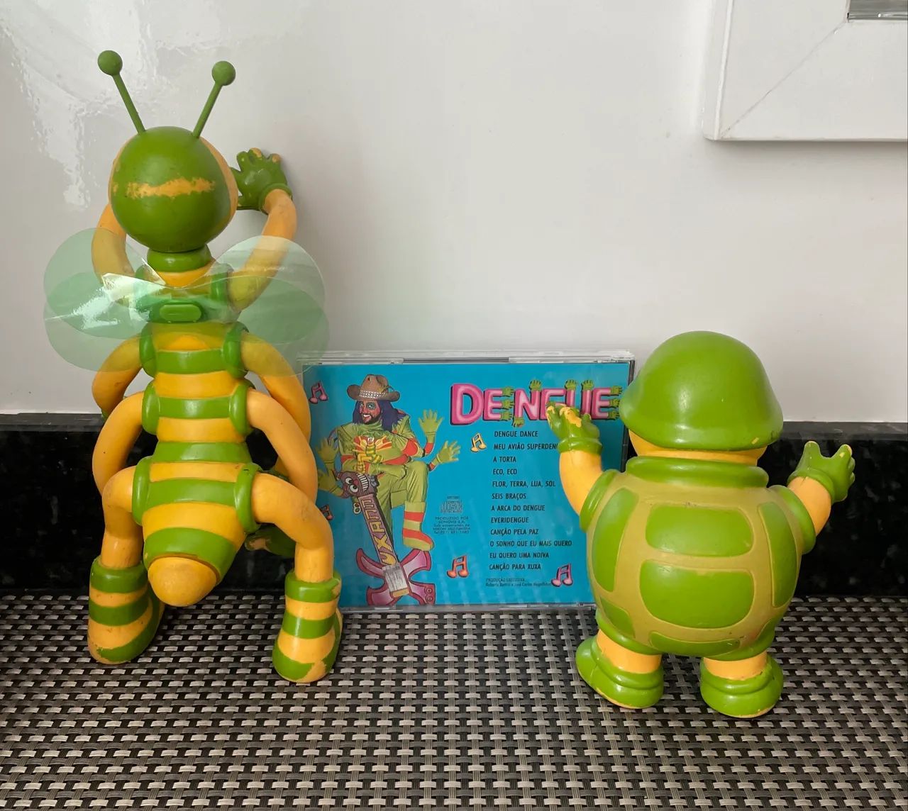 Boneco Dengue e Praga Xuxa  - Foto 5
