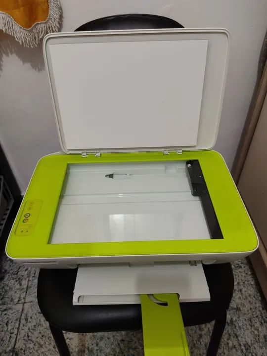 Impressora HP DeskJet Ink Advantage 2136 - Foto 4