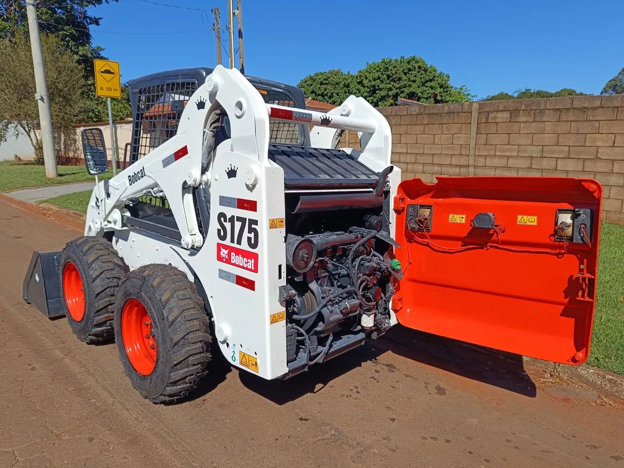 Bob Cat S175 Ano 2013 - Minicarregadeira com Garantia e Procedencia  - Foto 5