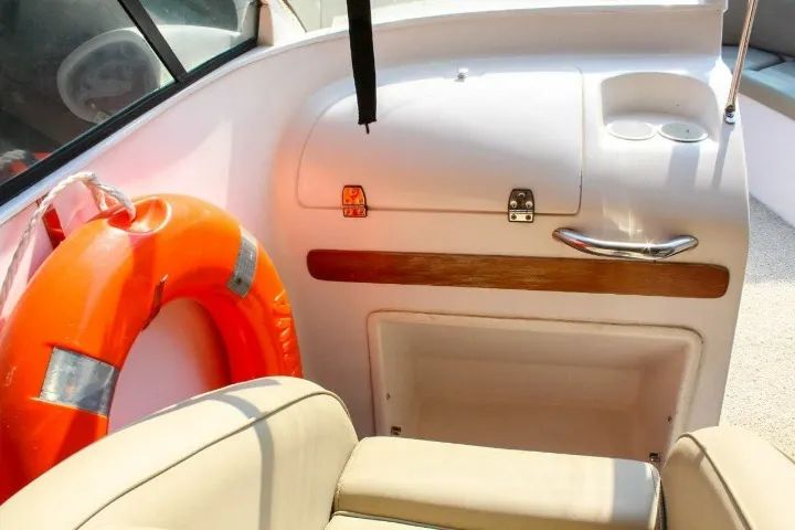 Lancha 26 pés Magna, ano 2015 motor 300HP Apenas 90 horas - Foto 9