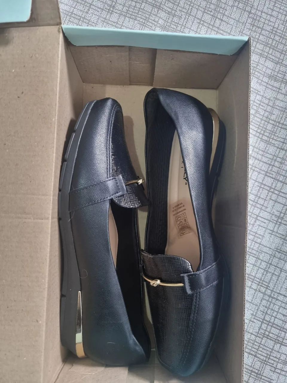 Sapato picadilly
