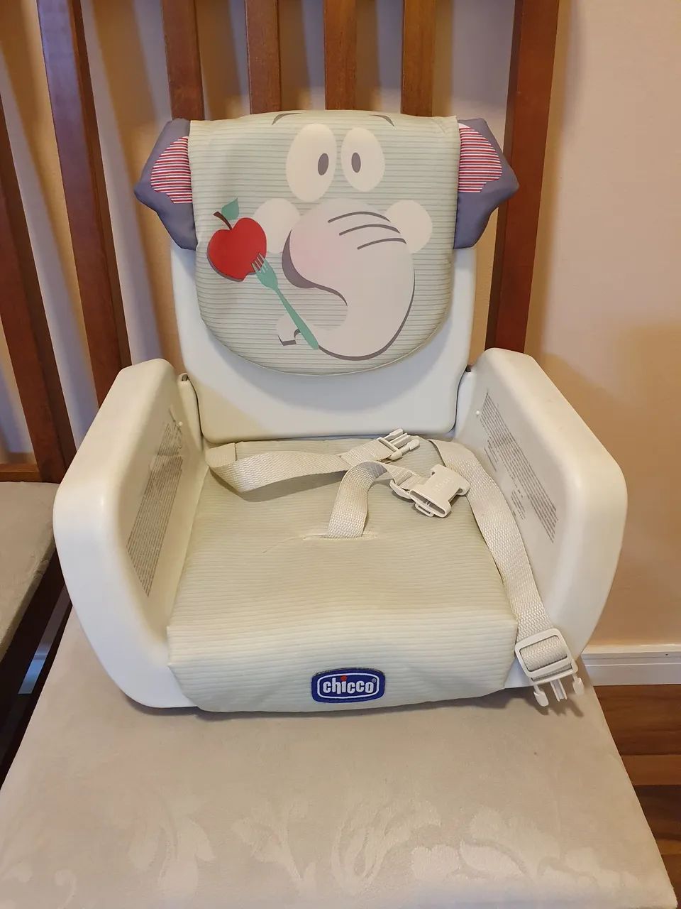 Cadeirinha de Refeição Chicco - Super Prática!