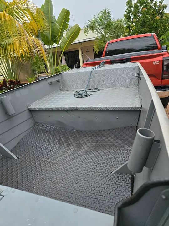 Barco de alumínio 5mts motor 15 yamaha - Foto 7