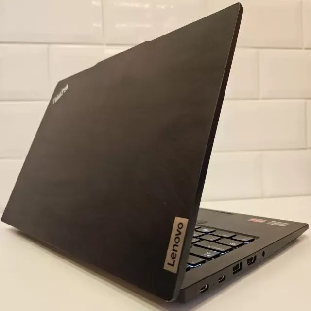 Notebook Lenovo ThinkPad Ryzen 7 7730U - 16Gb Ram - 512Gb SSD