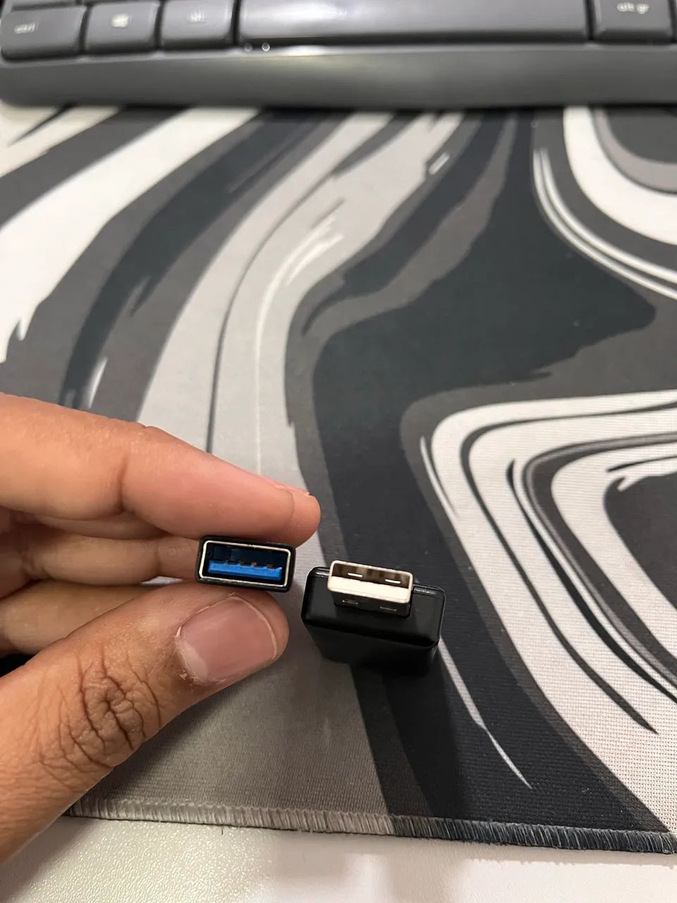 CarPlay / Android Auto - Wireless Adapter64341172469763120