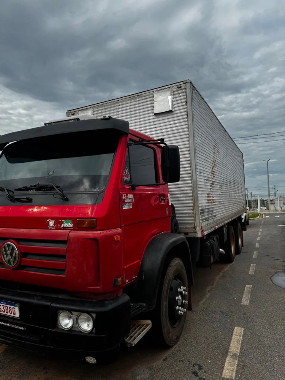 Caminhão Truck 13/180 Ano 2002 - Foto 10