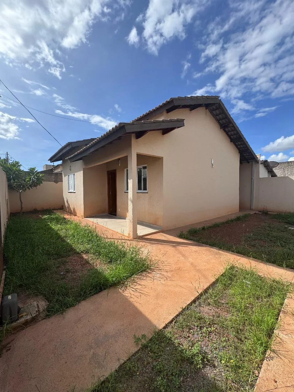 Casa em vg ao lado da filinto2 quartos tam 63m²- varanda.