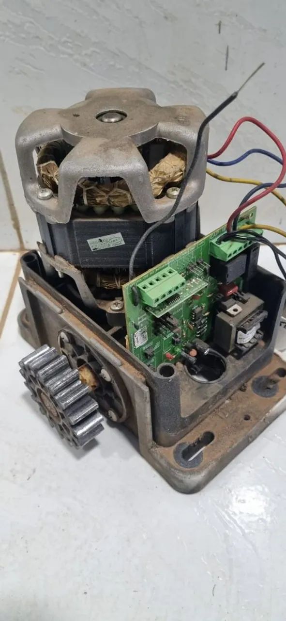 Motor para Portão Deslizante Rossi DZ 4 Turbo para portão de 800 kg - Foto 2