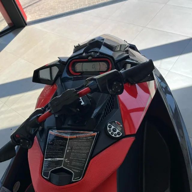 Jet Ski 300 RXP XRS - 2019 - Foto 15