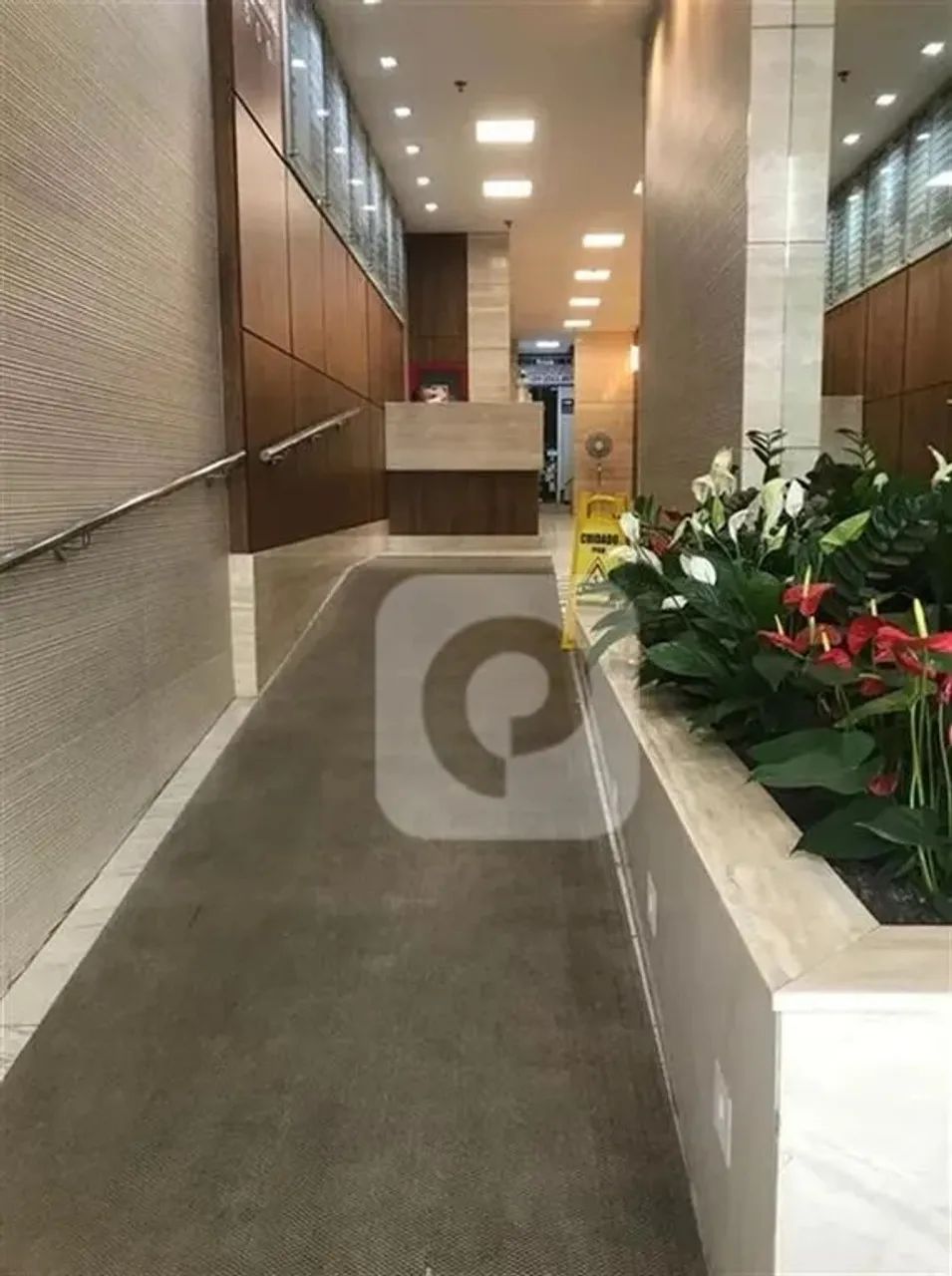 Conjunto Comercial / Sala à Venda  32m² Nossa Senhora de Copacabana - Foto 2