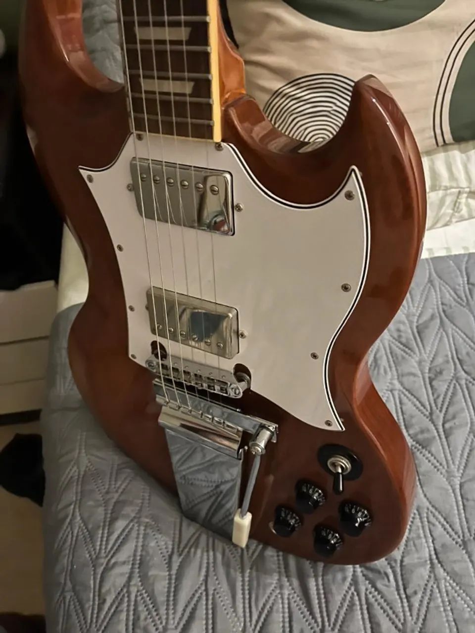 Fender Mexicana e SG Vintage com upgrades - Foto 5