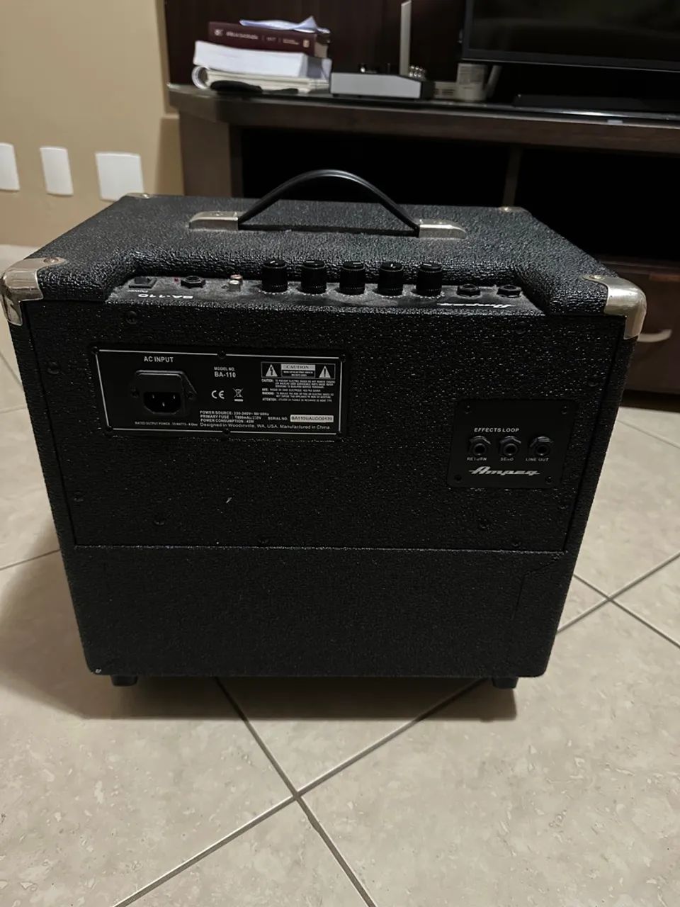 Ampeg BA-110 Bass Baixo Amplificador - Instrumentos musicais