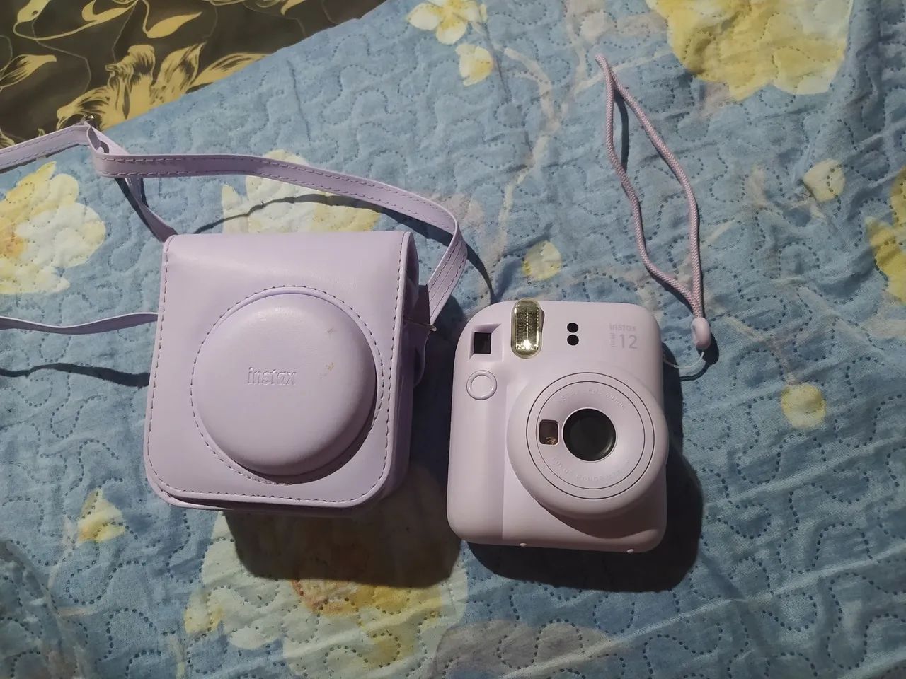 Vendo camera instax 12 mini 