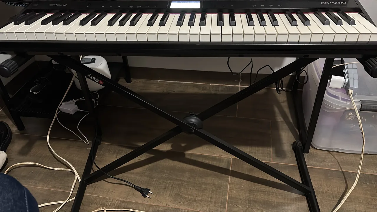 Teclado Roland GO:PIANO