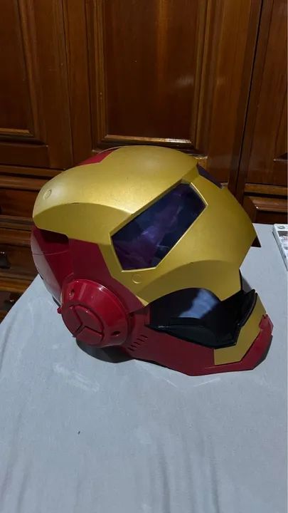 Capacete de plástico - Homem de Ferro - Foto 3