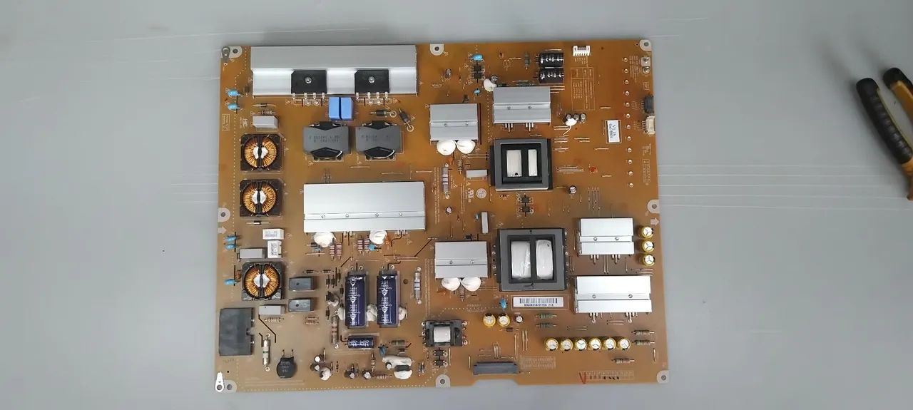 Placa Fonte LG 65UB9500