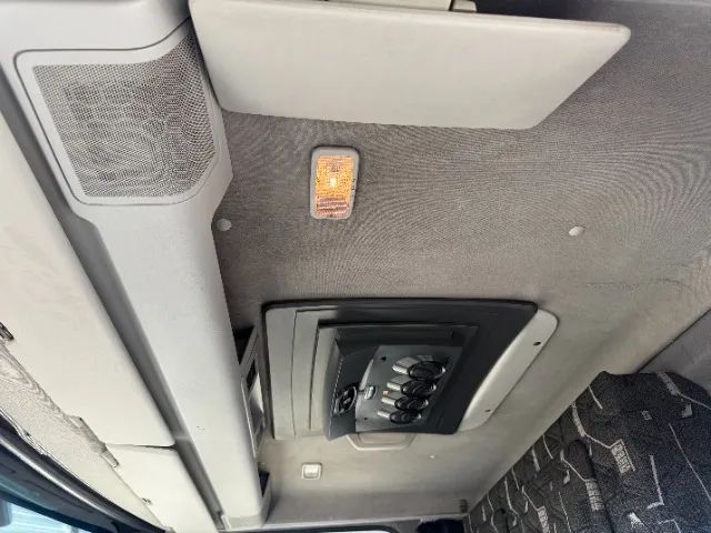 VW Volkswagen 24.280 6X2 Constellation 2014 Completo Revisado Com Baú Sider 20 Paletes - Foto 9