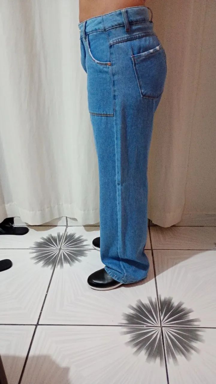 Calça Jeans Wide Leg com Bolsos Frontais  - Foto 4