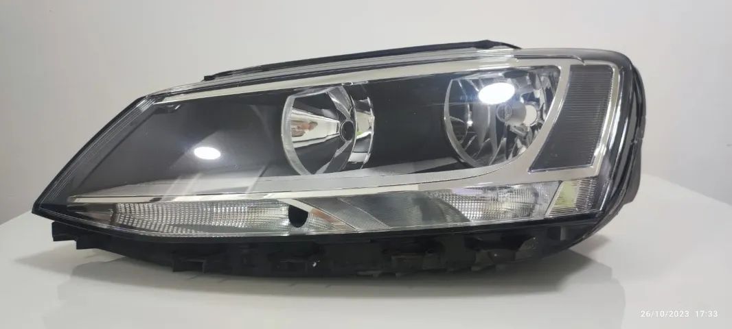 FAROL ORIGINAL JETTA 2012 NOVISSIMO