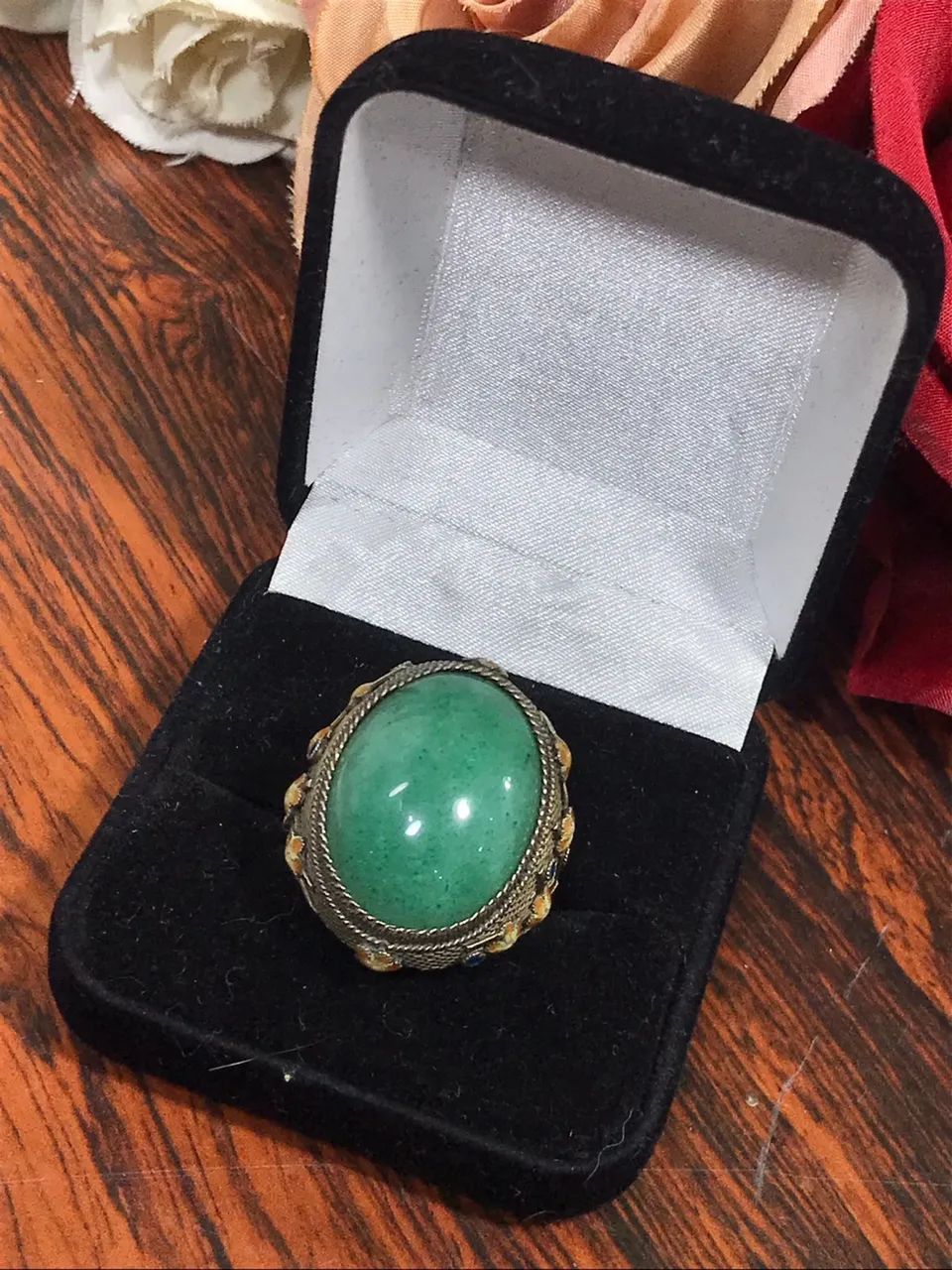 Anel de Prata Vintage com Pedra Jade