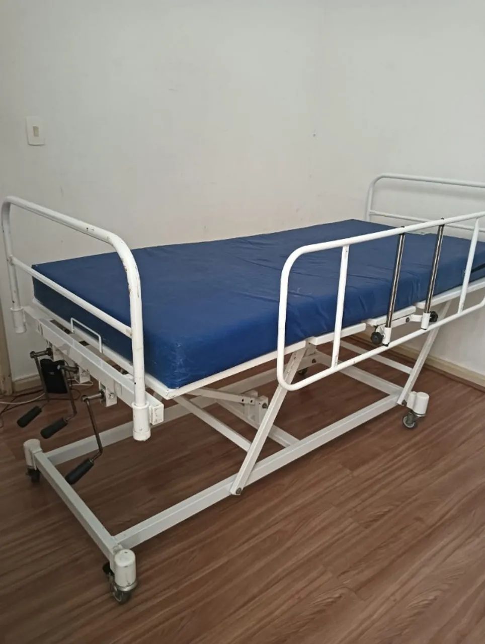 Cama hospitalar 