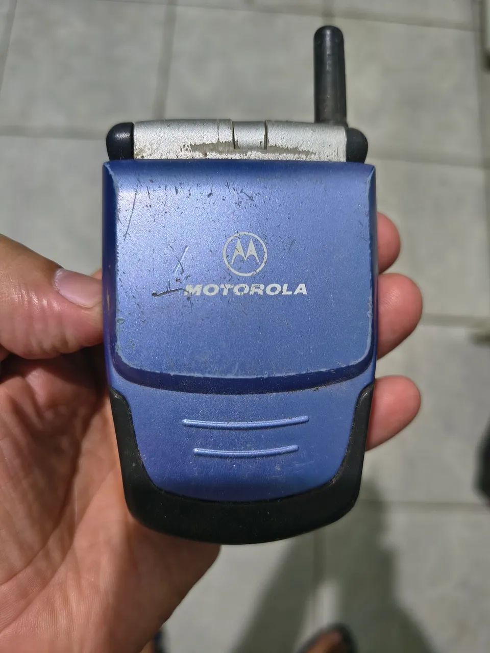 Celular motorola antigo