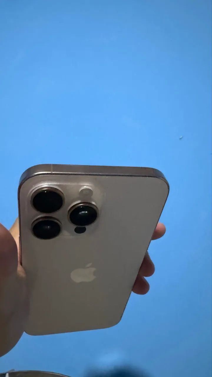 iPhone 16 pro max 256gb cor gold  - Foto 4
